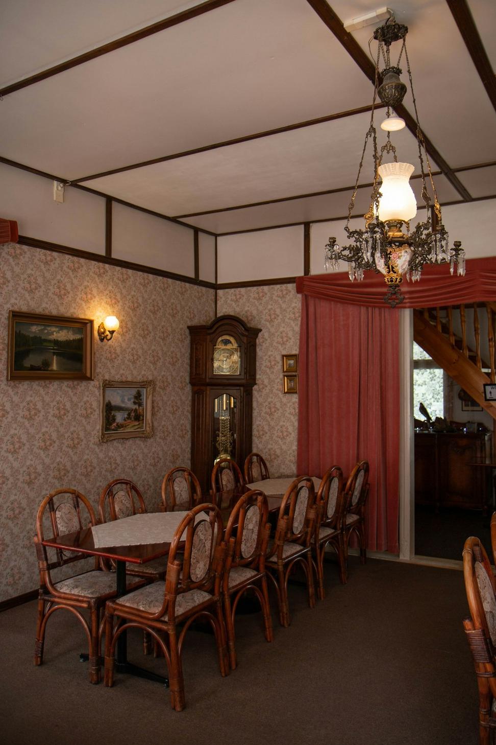 Classic Queen Interior